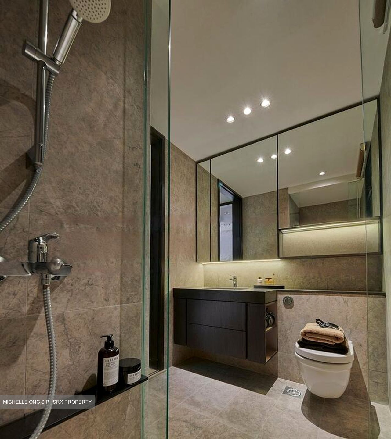 Avenue South Residence (D3), Apartment #458882331